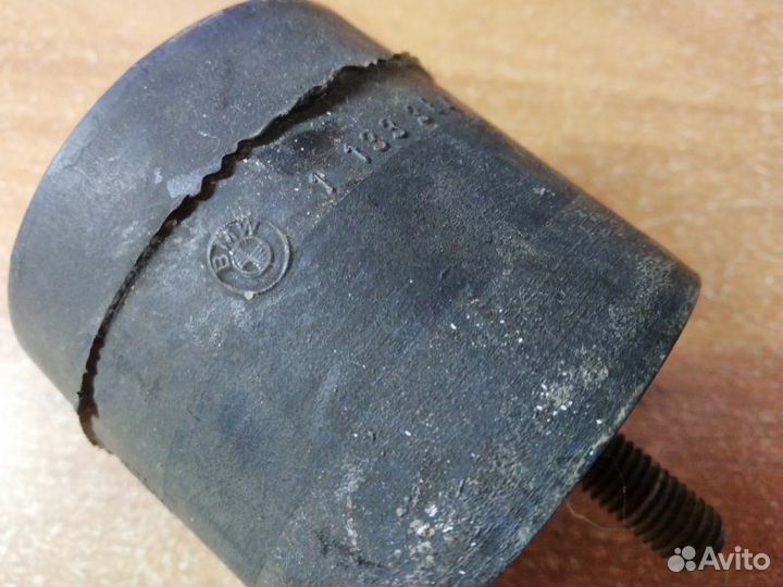 Опора двигателя (подушка) Bmw 5-Series E34 1988