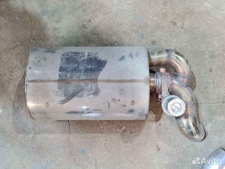 Банка глушителя с раздвоением (громкий, тихий)