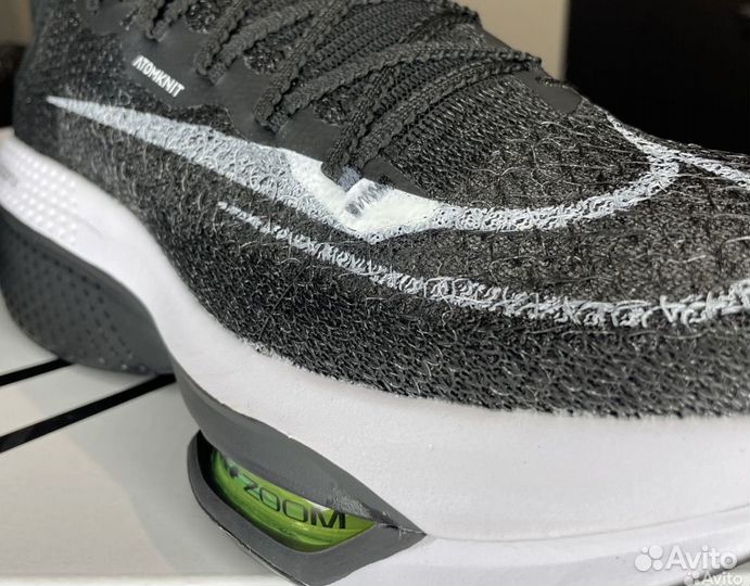 Кроссовки женские Nike 39