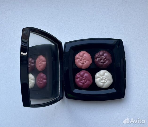 Chanel палетка помад 4 camelias roses