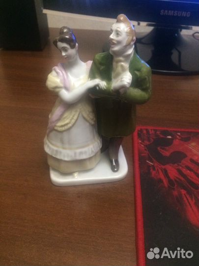 Cтатуэтка «Маниловы»