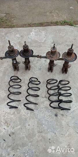 Стойки передние ваз гранта, приора, калина, датсун