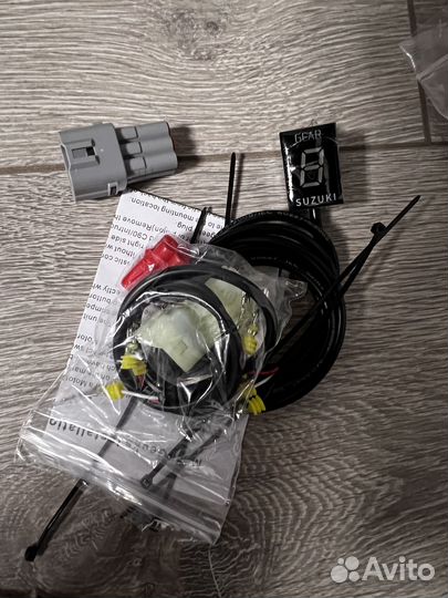 Индикатор включенной передачи для мотоцикла