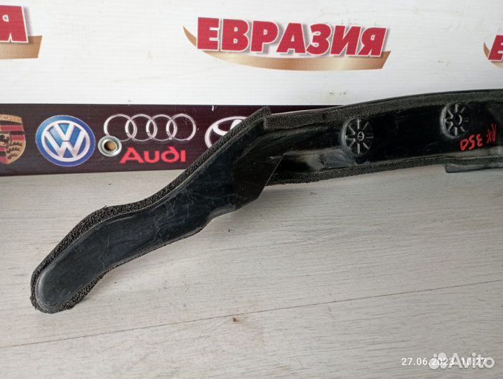 Пыльник крыла передний правый Lexus Rx350 2010