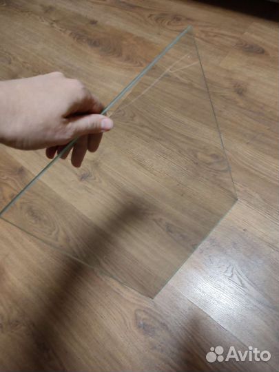 Стеклянная полка 29.7*42.1*0.5 см