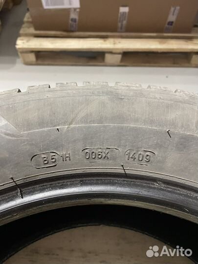 Michelin Latitude X-Ice North 235/60 R17 102T