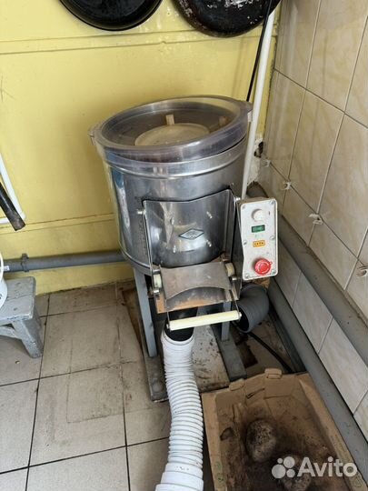 Чистка картофеля