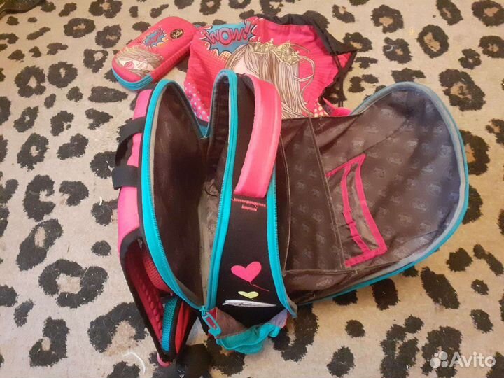 Рюкзак школьный ортопедический для девочки