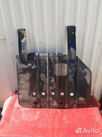 Защита двигателя Фольксваген Пассат 1992г