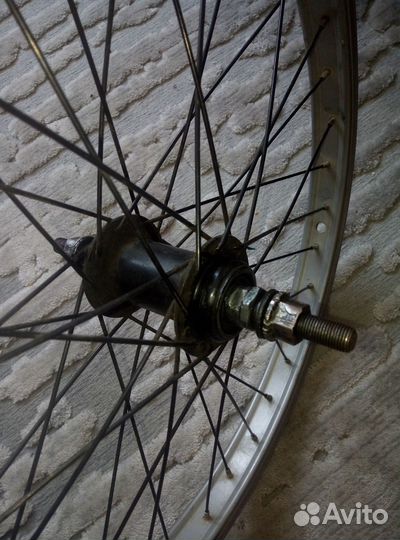 Колесо для велосипеда 20 переднее