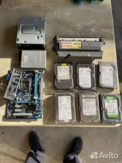 Отдам все за 300