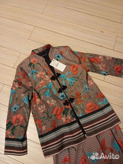 Брючный костюм женский 42 44