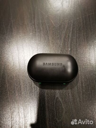 Беспроводные наушники Samsung Gear Iconx новые