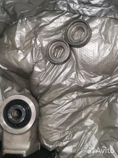 Задний амортизатор (rear shock) 52400mknd51