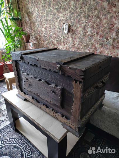 Сундук под старину