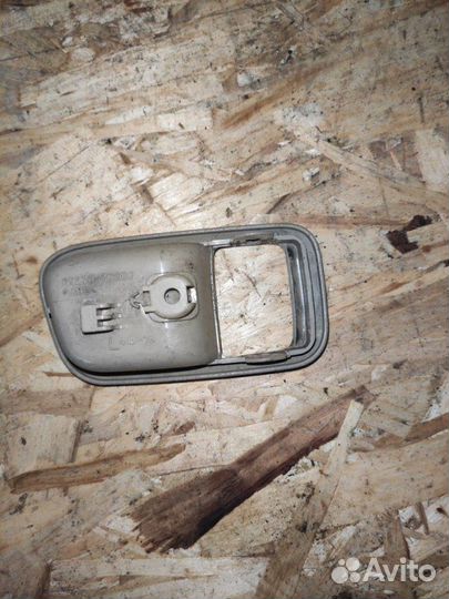 Накладка двери Toyota Corona Premio ST210 3SFE