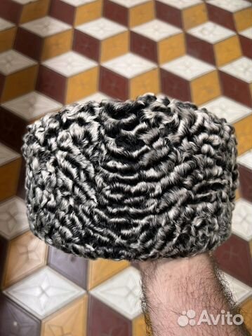 Каракулевые шапки