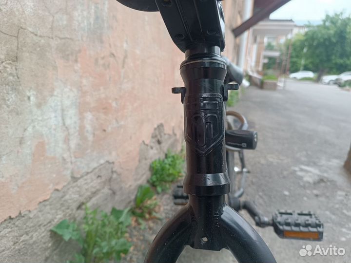 BMX Mangoos legion l100