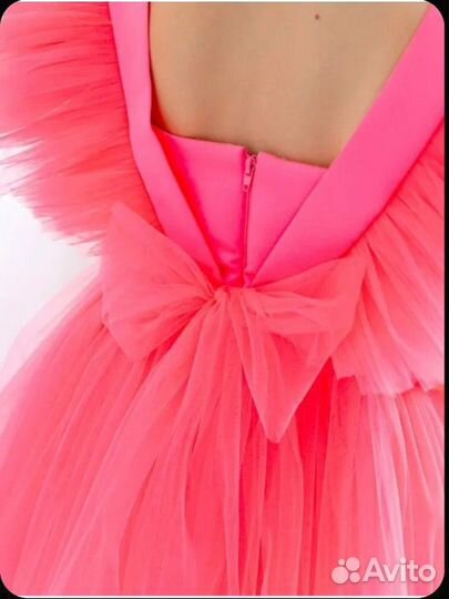 Платье для девочки на рост 140