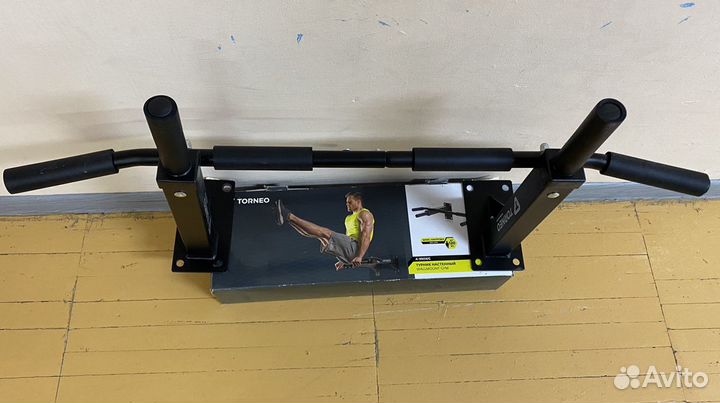 Турник настенный Torneo A-990WG 2020-21