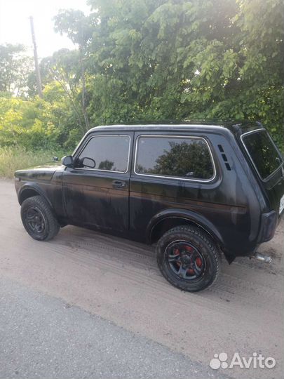 LADA 4x4 (Нива) 1.7 МТ, 1998, 200 000 км