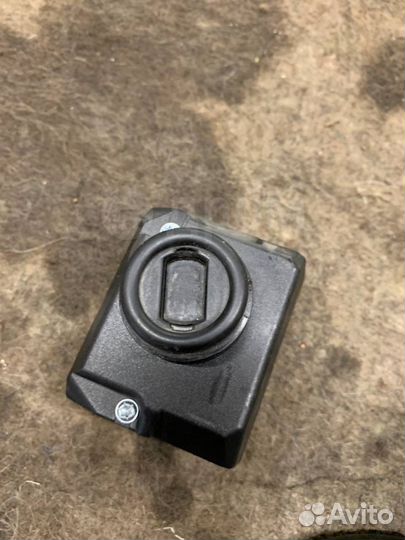 Замок зажигания комплект Б\У A1645450808