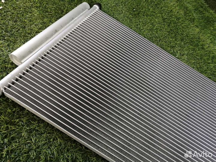 Радиатор кондиционера Honda Vezel RU 2020