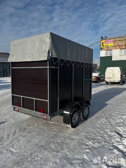 Прицеп коневозка