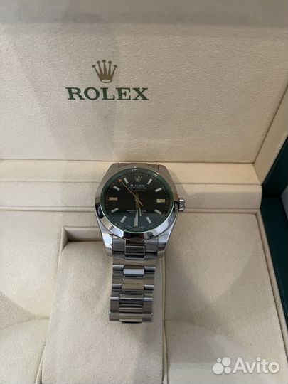 Часы Rolex Oyster Perpetual Milgauss