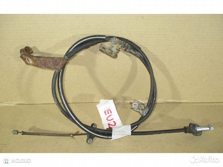 Тросик ручника на honda civic EU2 D15B