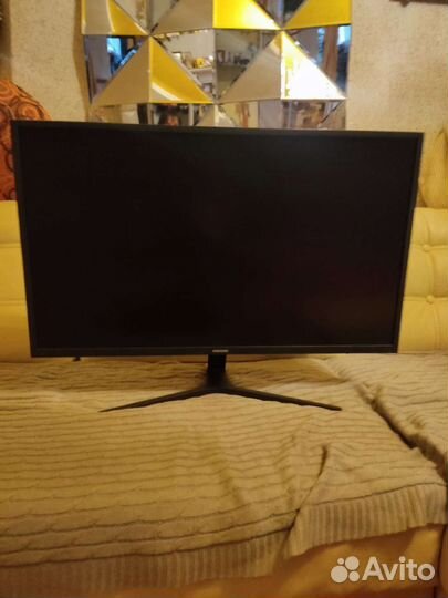 LED монитор Samsung LU32J59ouqixci