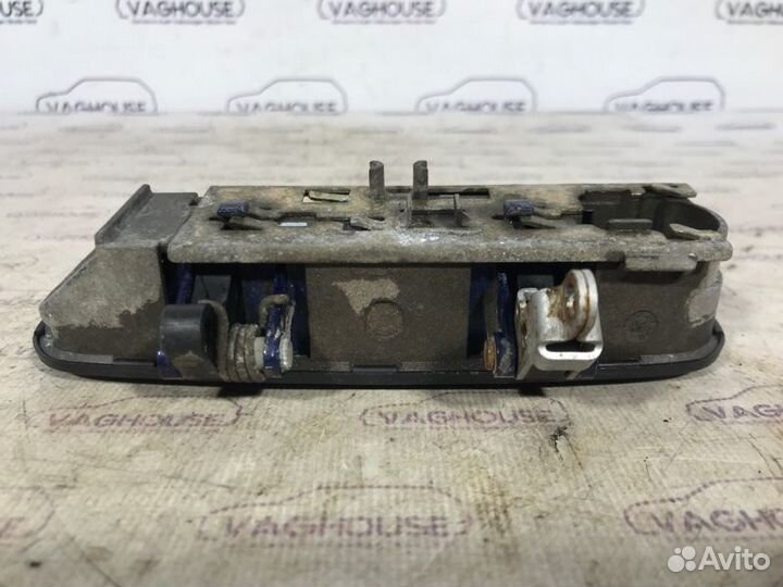 Ручка двери внешняя задняя левая Audi A6 C5 2.4