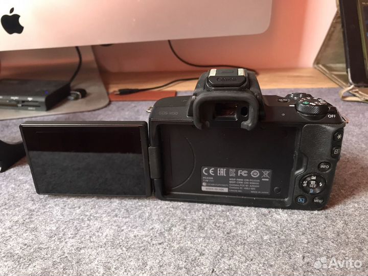 Canon eos m50 kit 15-45m