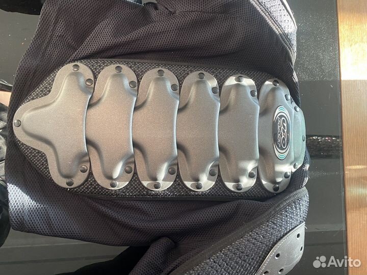 Защита для сноуборда и мотоцикла