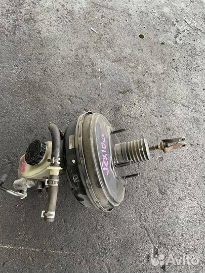 Главный тормозной цилиндр c Toyota Mark II GX100 1