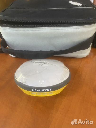 Геодезический gnss приёмник E-Survey E100