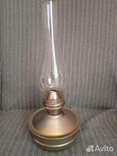 Лампа керосиновая