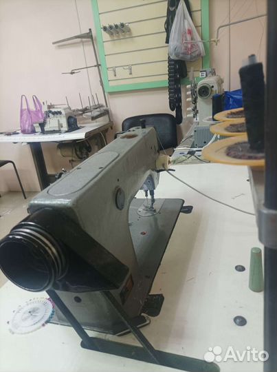 Швейная машина