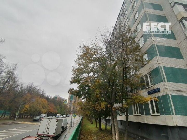 Комната 15 м² в 3-к., 5/9 эт.