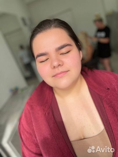 Оформление бровей