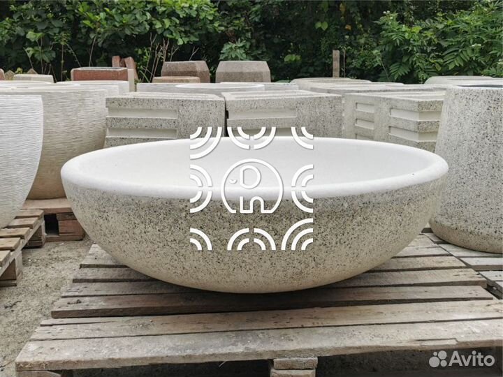 Вазон бетонный 