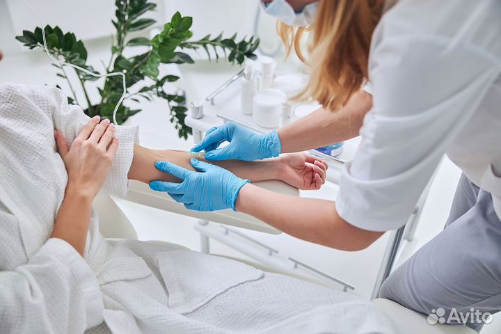 Фельдшер(медсестра, медбрат ) на дом