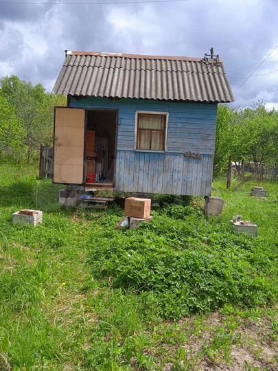 Дом 20 м² на участке 8 сот.
