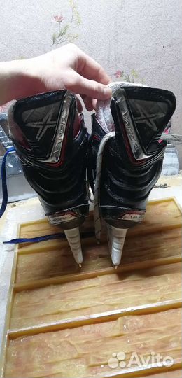 Хоккейные коньки bauer vapor 7D