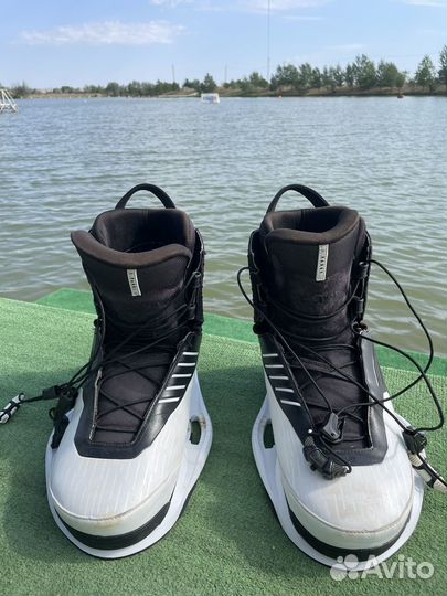 Крепления для вейкборда ronix parks