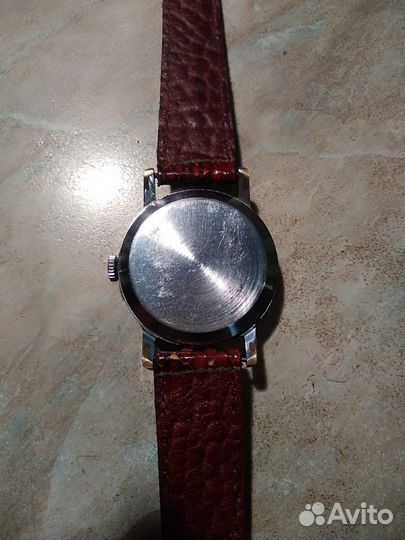 Наручные часы Победа механические Россия