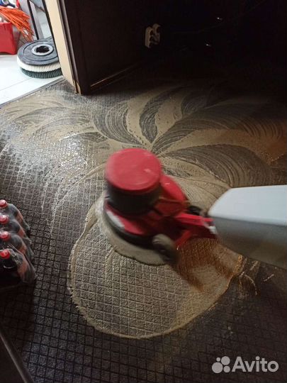 Профессиональная химчистка мягкой мебели