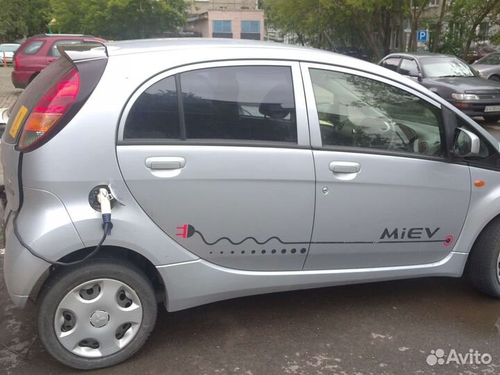 Mitsubishi i-MiEV AT, 2012, 43 000 км