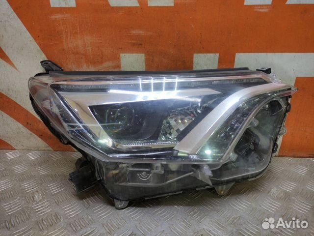 Фара правая Toyota Rav4 4 CA40 2015-2019