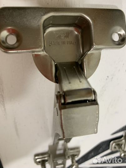 Мебельная фурнитура петли